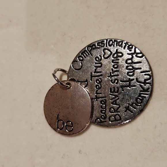 Be Kind, Be True Pendant - Picture 1 of 4